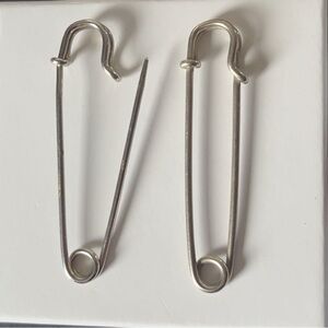 Vintage silver tone military kilt clips